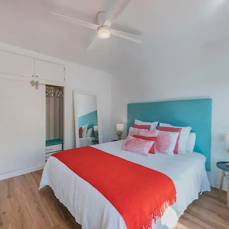 Mariners Apartment *